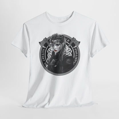 Viking Valkyrie T-Shirt / Verkörpere die Stärke und den Geist der Wikinger / Geschenk / Warriors / Kriegerin