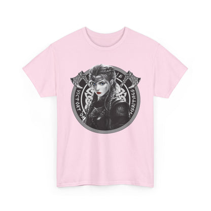 Viking Valkyrie T-Shirt / Verkörpere die Stärke und den Geist der Wikinger / Geschenk / Warriors / Kriegerin